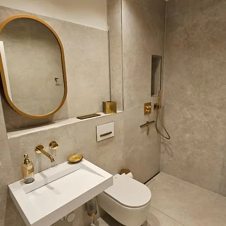 Appartement Neubau - Pool Gym Sauna Extra Buchbar *
