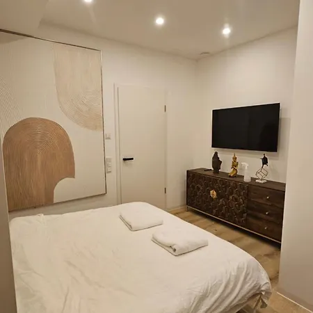 דירה Neubau - Pool Gym Sauna Extra Buchbar *