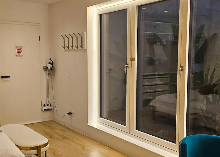 Neubau - Pool Gym Sauna Extra Buchbar